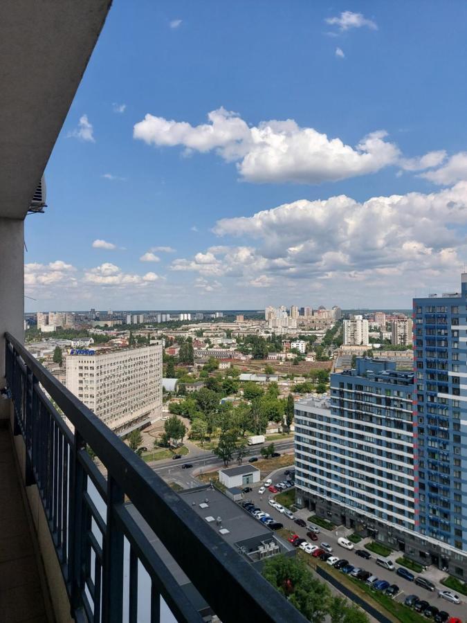 Видові 1К-2К Апартаменти 11,15, 23 Поверхи Kyiv Exterior foto