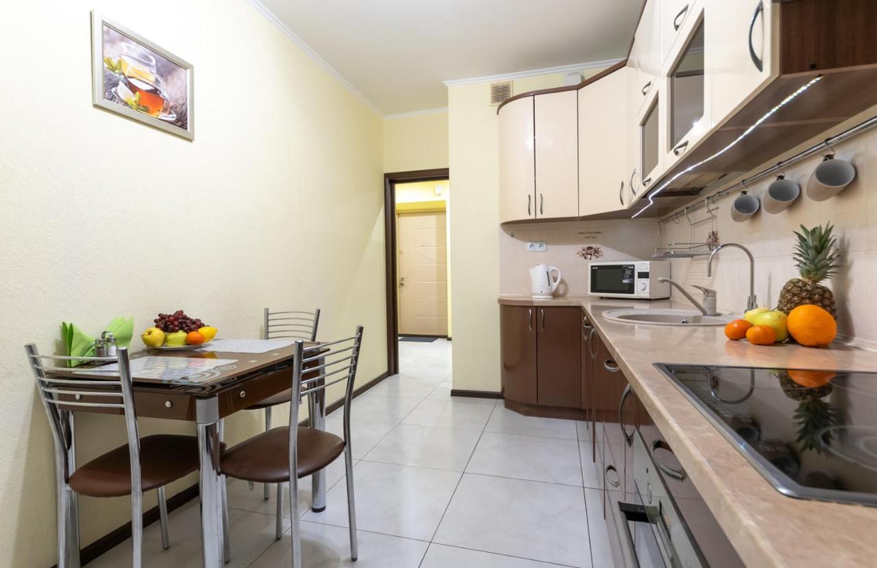 Видові 1К-2К Апартаменти 11,15, 23 Поверхи Kyiv Exterior foto