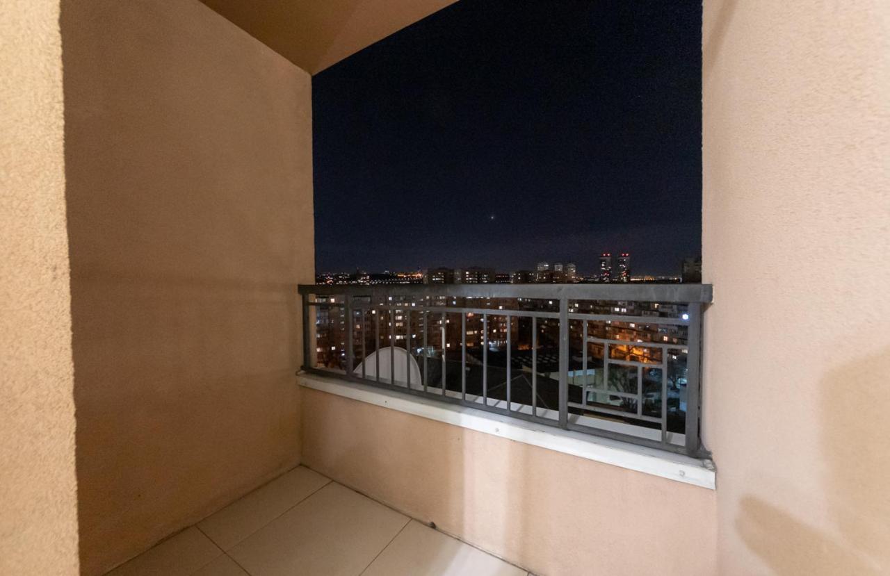 Видові 1К-2К Апартаменти 11,15, 23 Поверхи Kyiv Exterior foto
